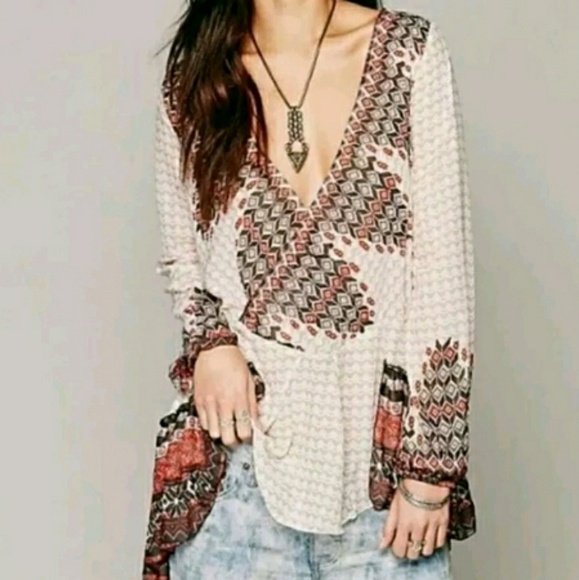 Free People Tops - Free People Chiffon Peplum surplice V neck size XS